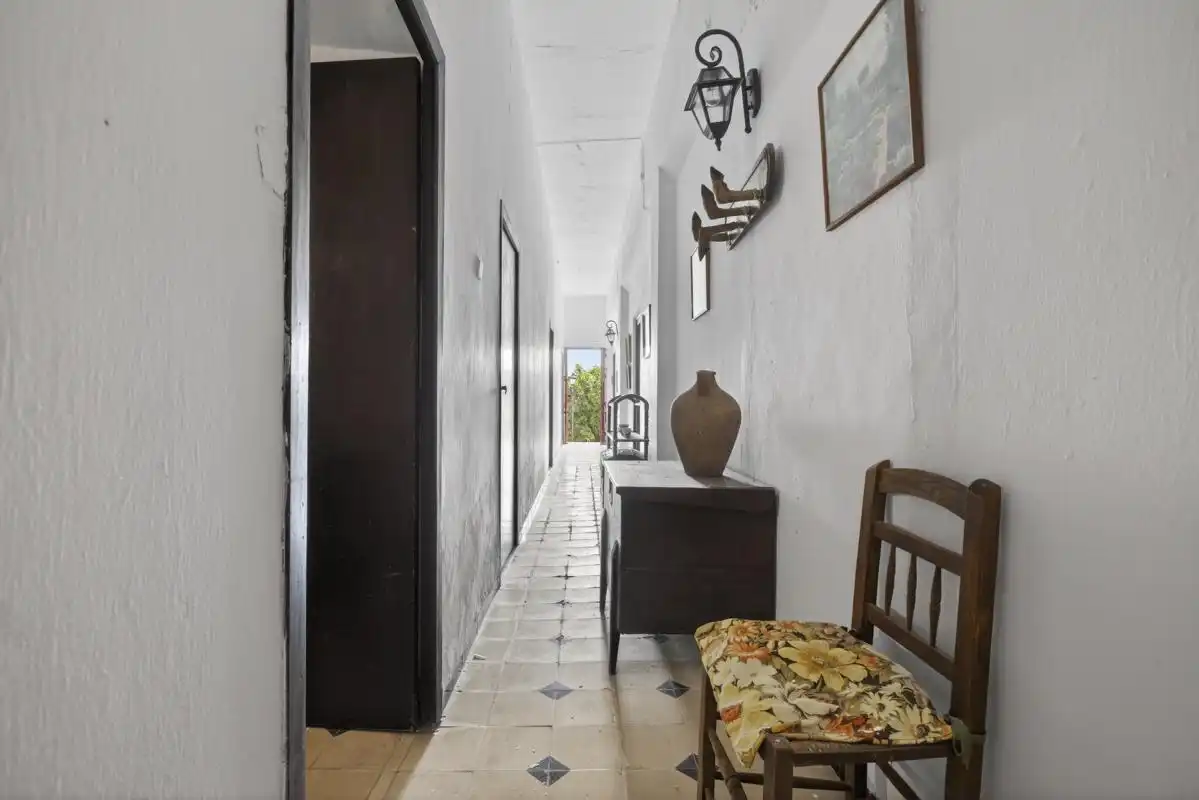 Country house zum Verkauf in Lora del Río mit Heizung, Privatgarten und Terrasse
