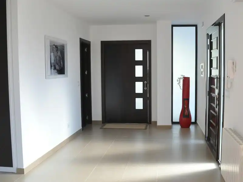 Chalet con piscina en venta en Carrer Xaloc, imagen 10