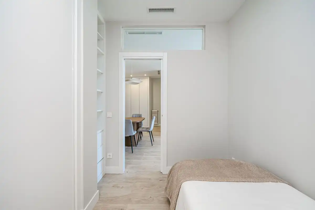 Flat with terrace for sale in Calle de Francisco Silvela, imagen 18