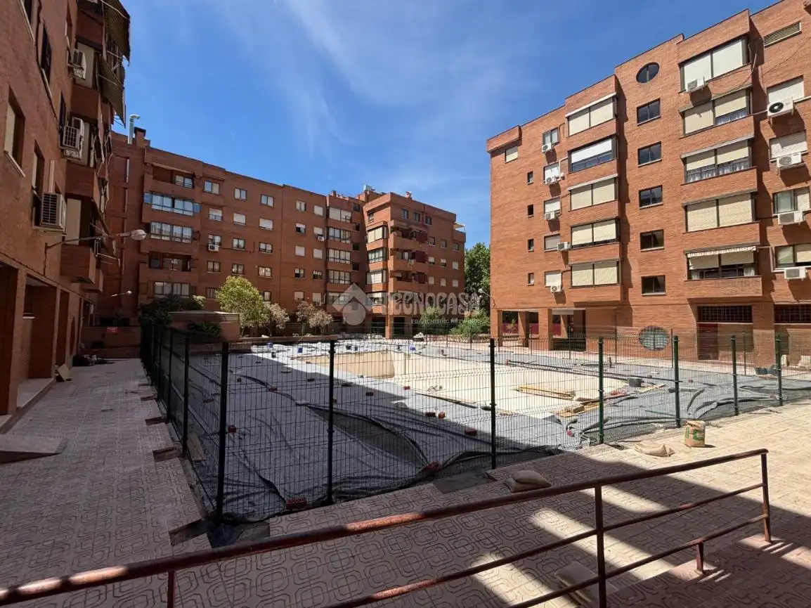 Vista exterior de Piso en venta en Torrejón de Ardoz con Aire acondicionado, Calefacción y Terraza