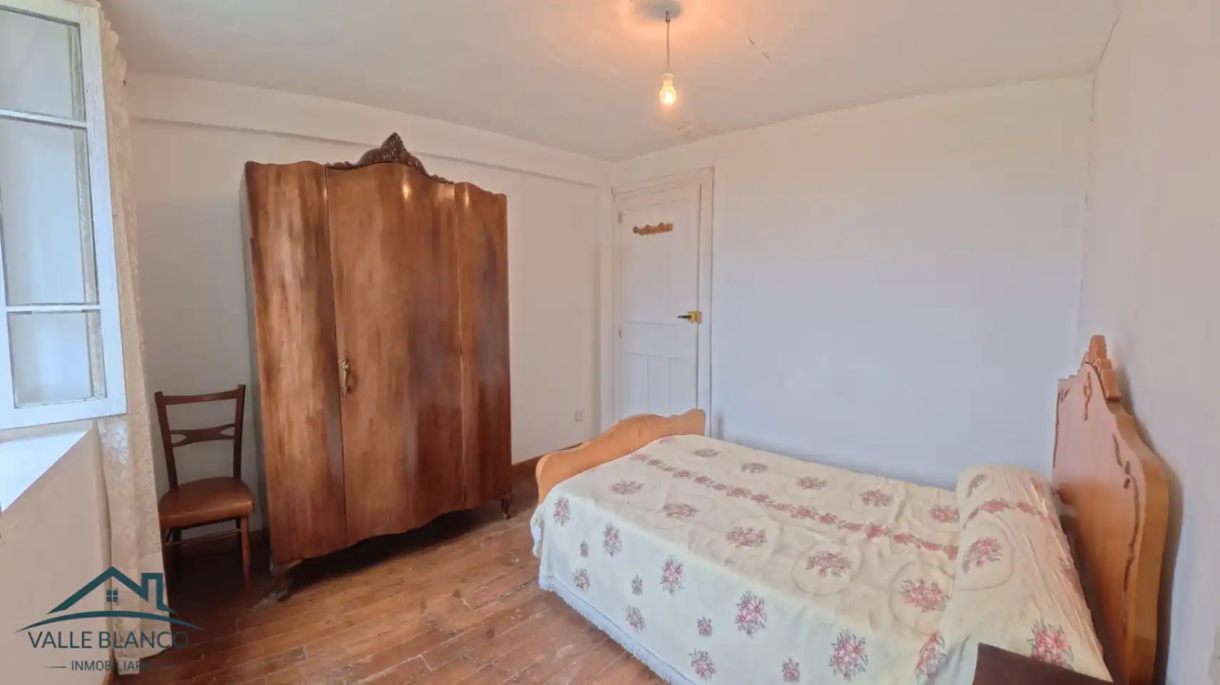 Habitación de Casa o chalet en venta en Valle de Valdebezana