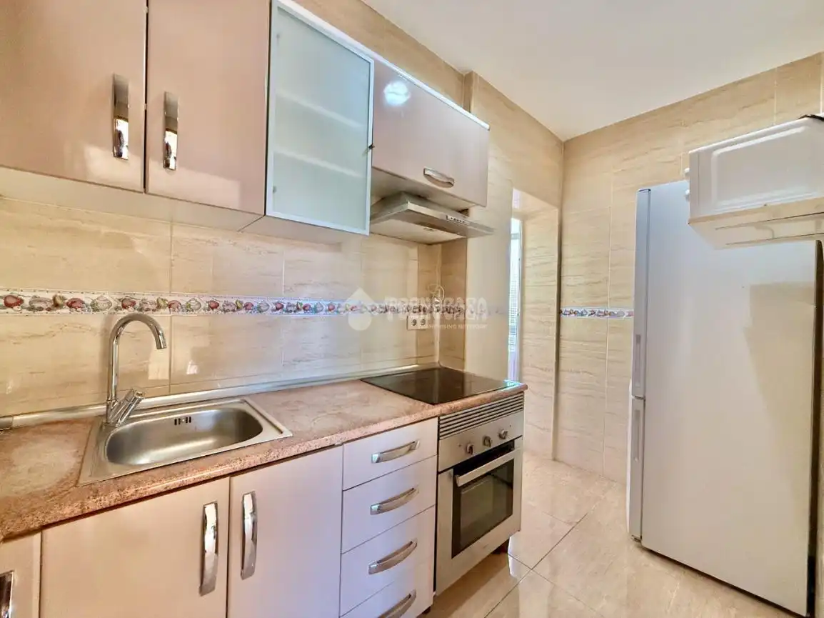 Küche von Maisonette zum Verkauf in Alcalá de Henares mit Klimaanlage, Terrasse und Balkon