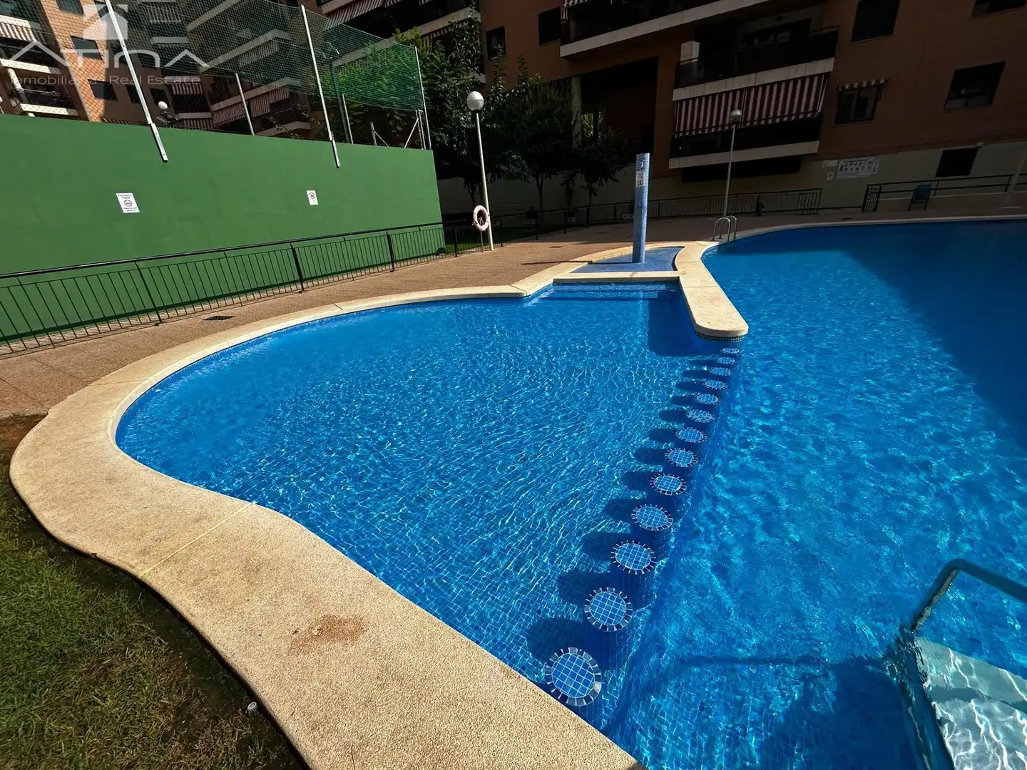Swimming pool of Flat for sale in Gandia  with Air Conditioner, Heating and Parquet flooring
