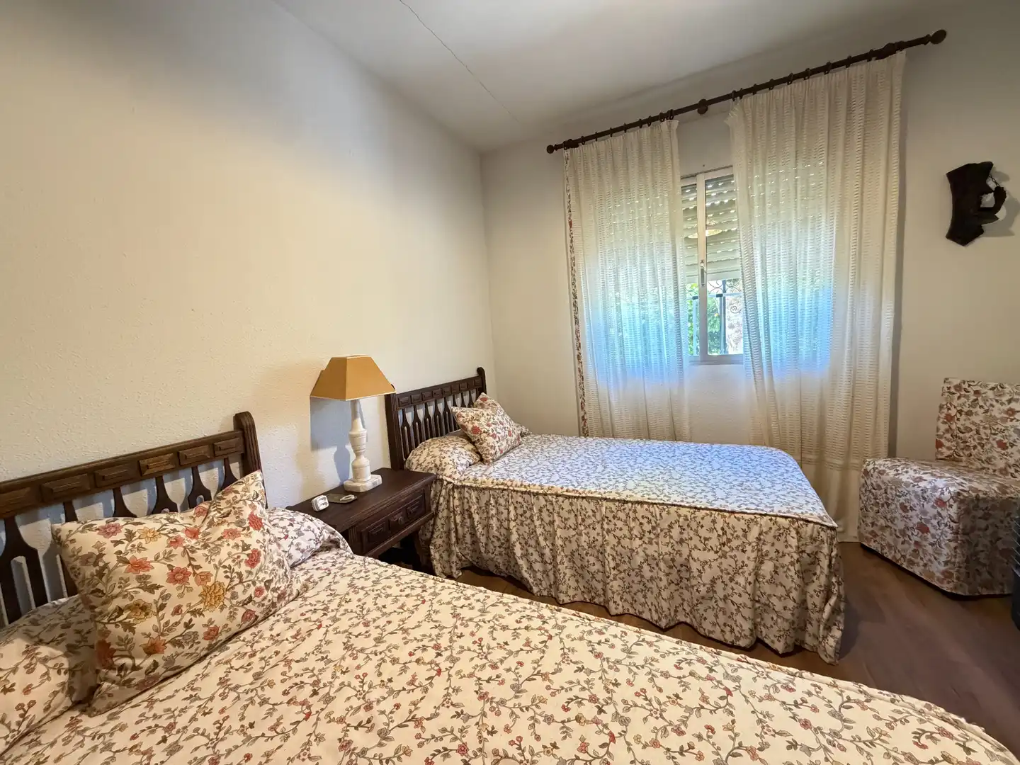 Habitación de Casa o chalet en venta en Pelayos de la Presa con Jardín privado, Piscina y Amueblado