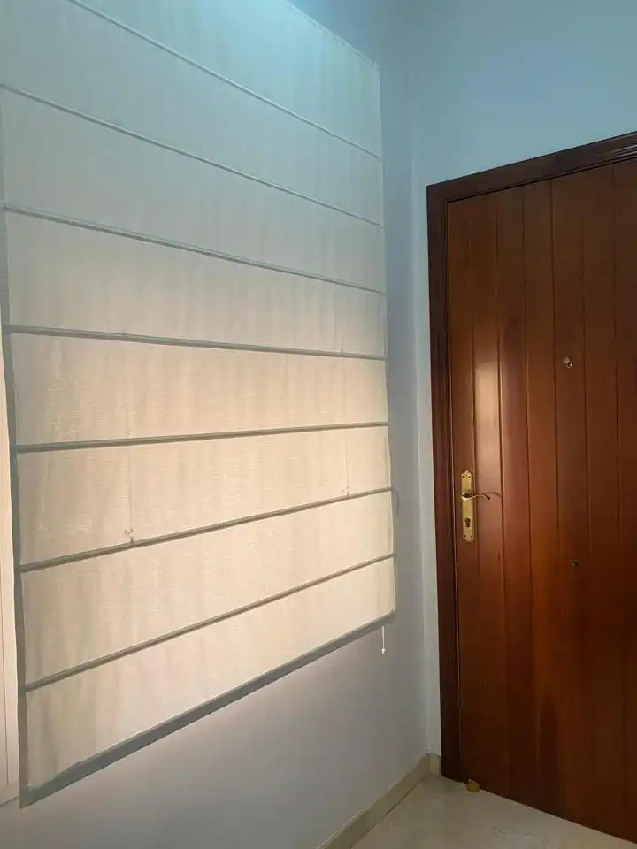 Dormitori de Planta baixa en venda en Dos Hermanas amb Aire condicionat i Moblat