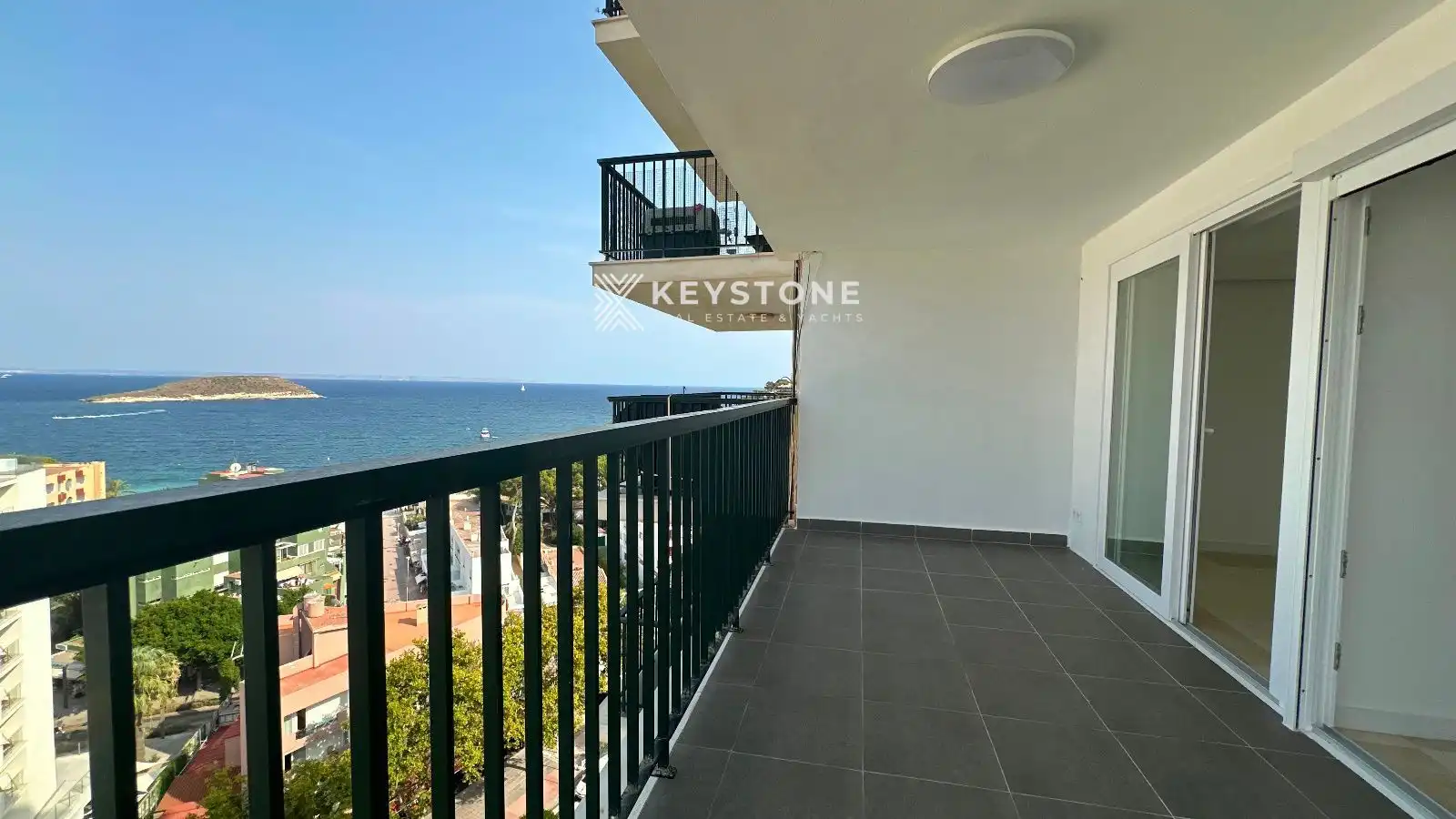 Flat for rent in Avinguda S'Olivera, Magaluf