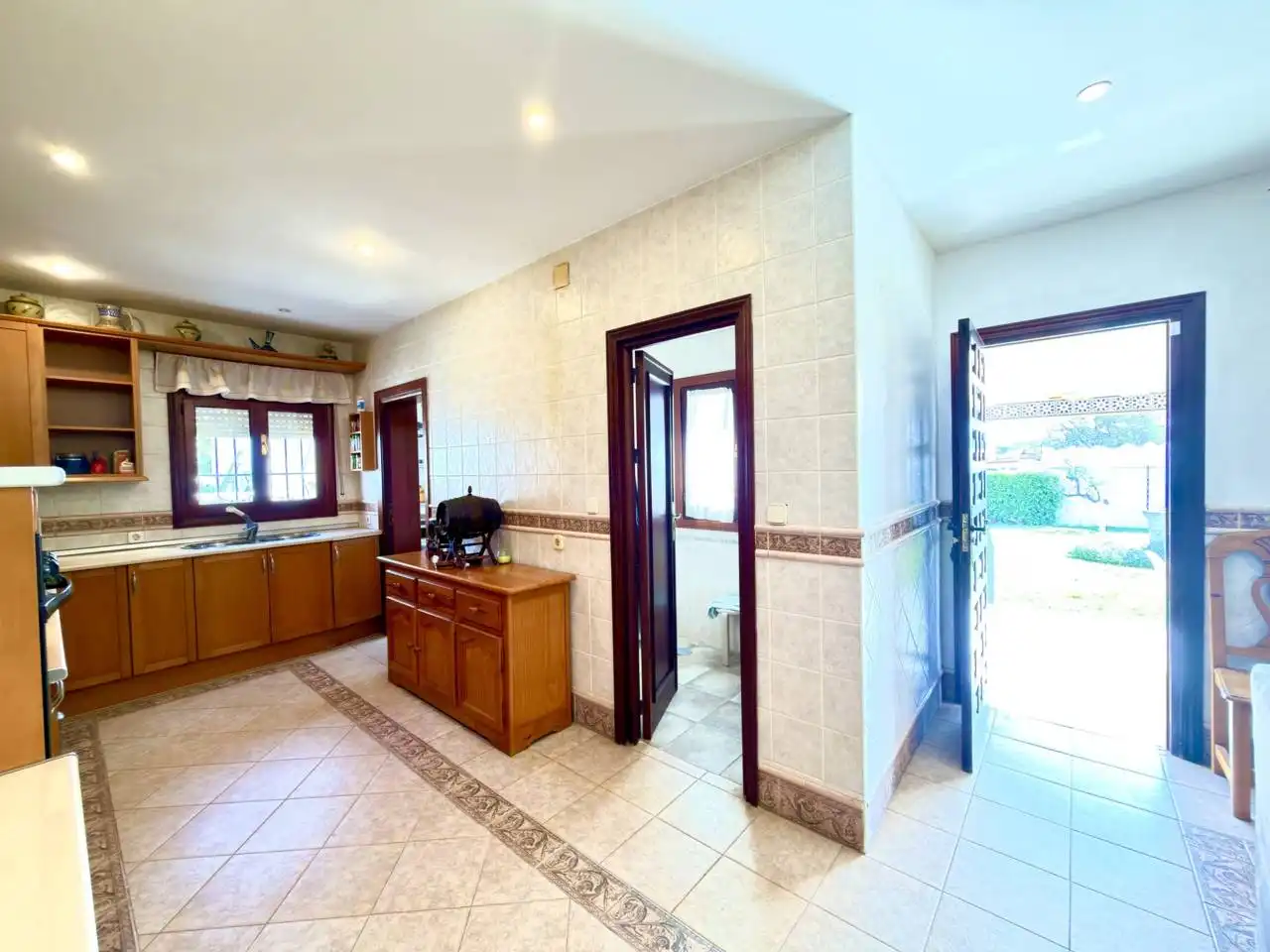 Kitchen of Houses for sale in Rincón de la Victoria  with Private garden, Terrace and Swimming Pool