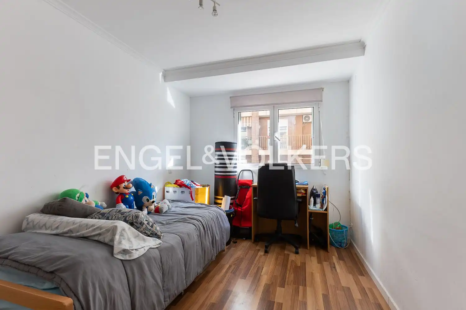 Habitación de Piso en venta en Valencia con Aire acondicionado, Calefacción y Amueblado