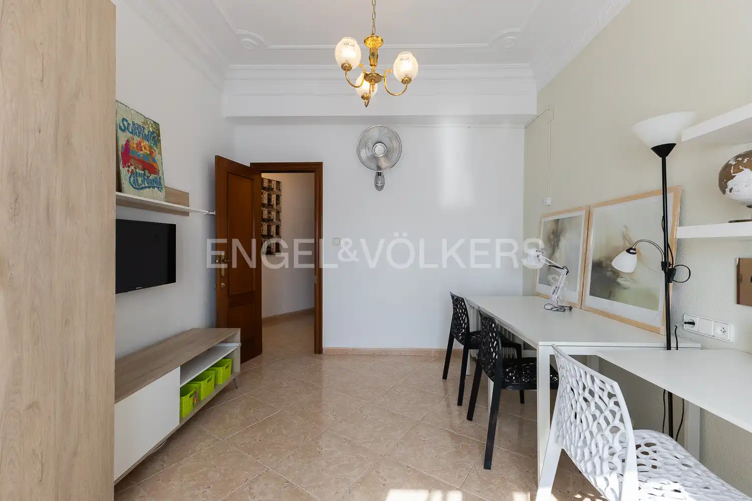 Living room of Flat for rent in Valencia  with Air Conditioner, Heating and Furnished