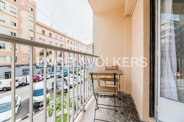 Apartamento en Alquiler en Carrer de Ramiro de Maeztu en Aiora