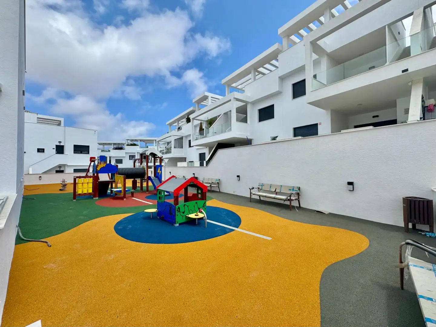 Ático con terraza en venta en Los Balcones - Los Altos, imagen 31