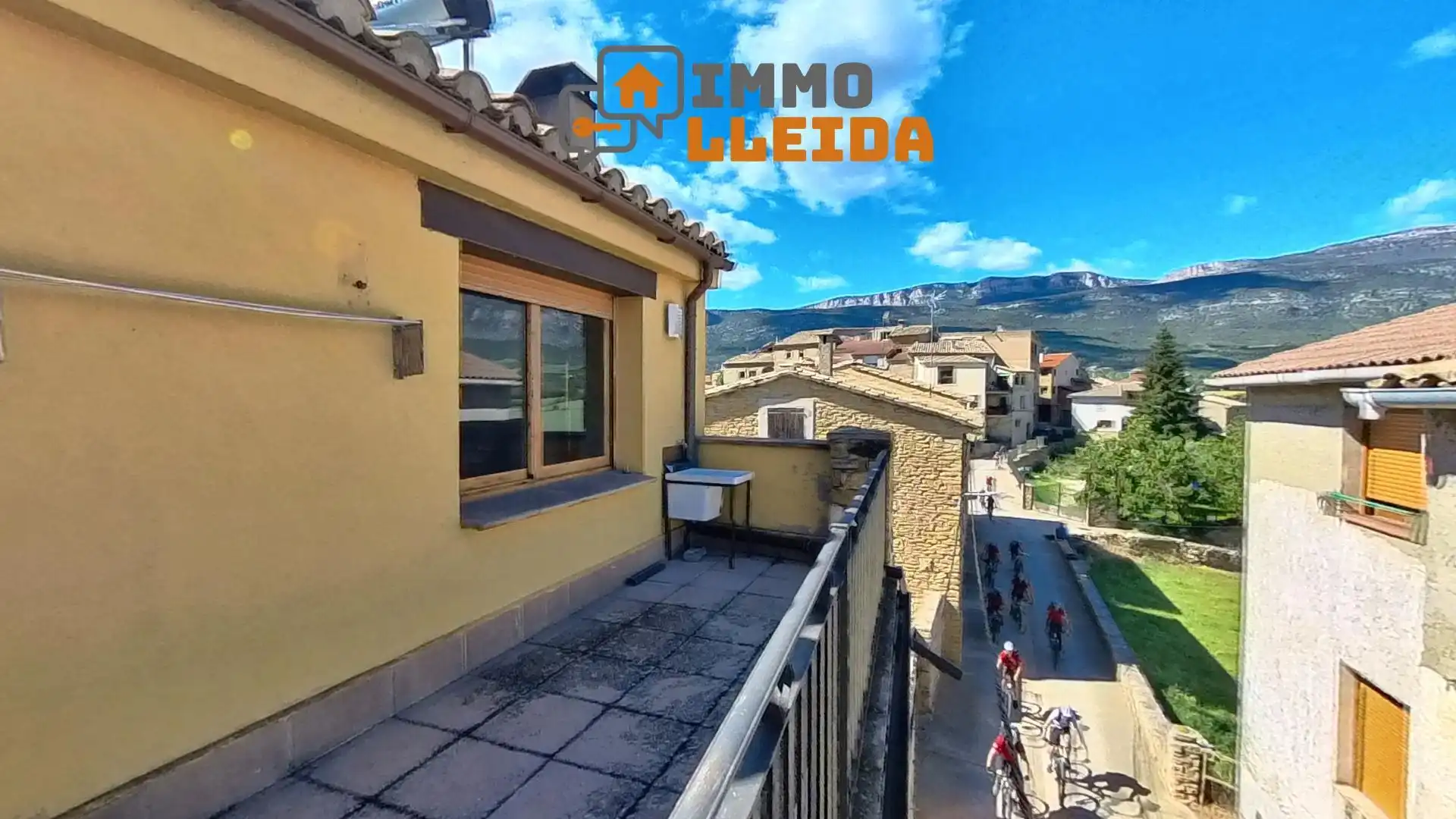 Vista exterior de Casa adosada en venta en Àger con Calefacción, Terraza y Trastero