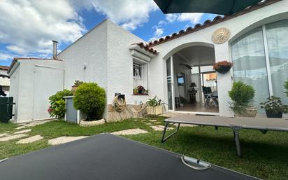 Jardí de Casa o xalet en venda en Empuriabrava amb Terrassa i Piscina