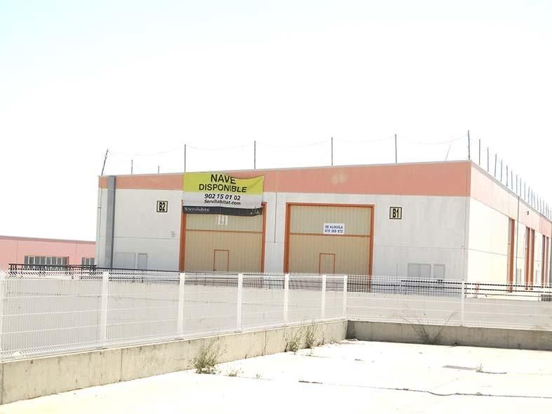 Exterior view of Industrial buildings for sale in  Zaragoza Capital