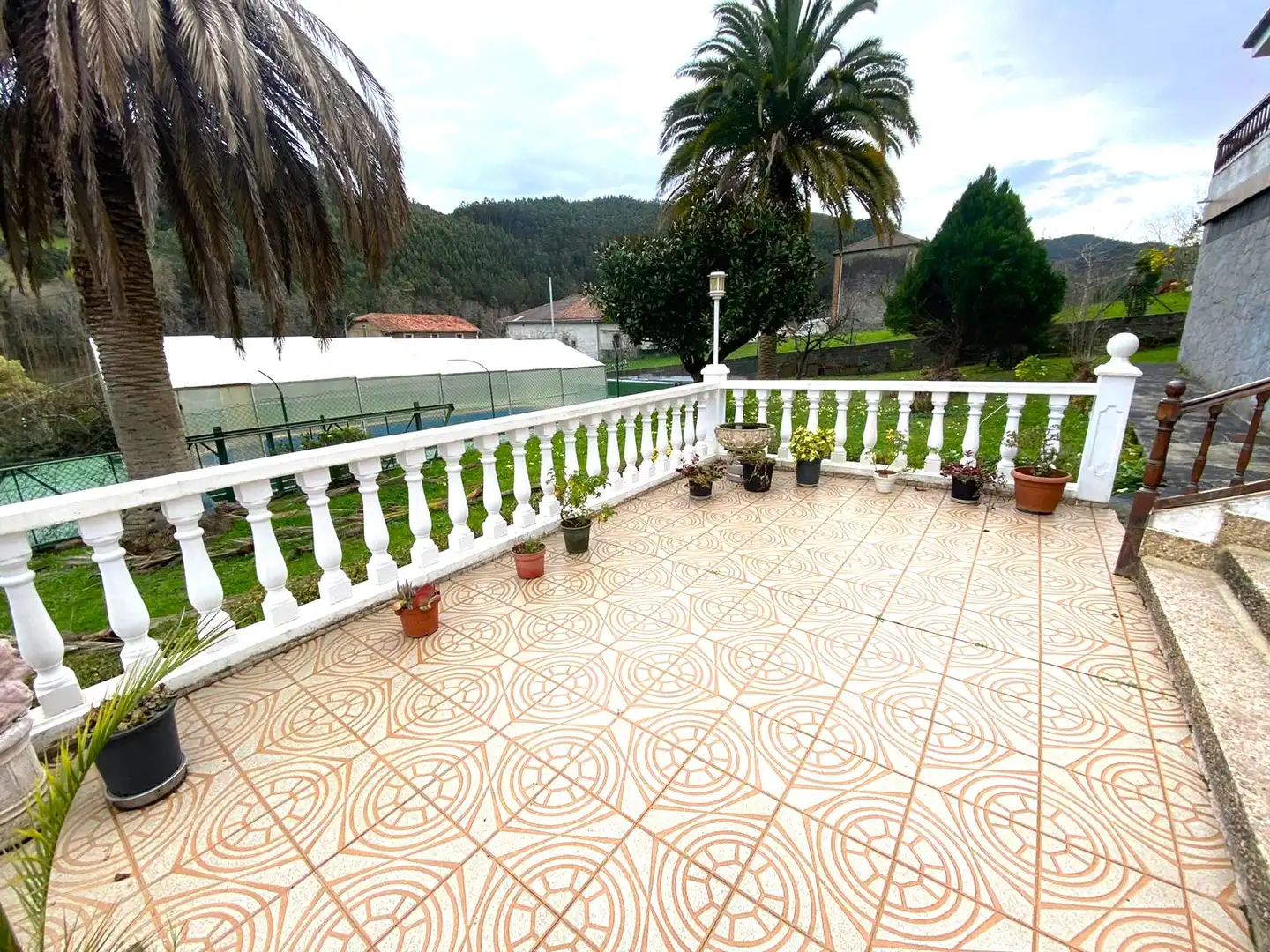Terrassa de Casa o xalet en venda en Castro-Urdiales amb Calefacció, Jardí privat i Parquet