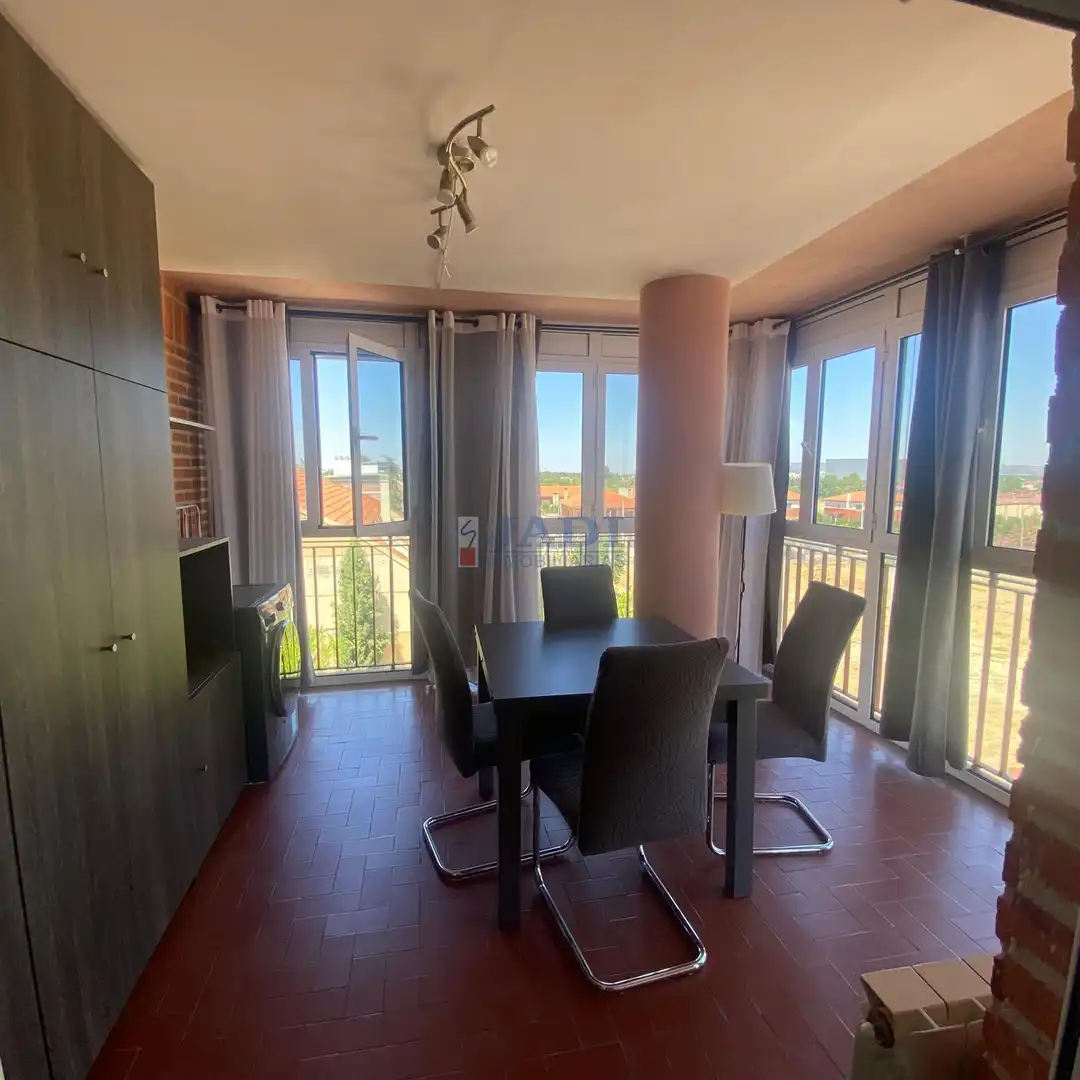 Balcony of Flat for sale in Valdepeñas  with Air Conditioner, Heating and Terrace