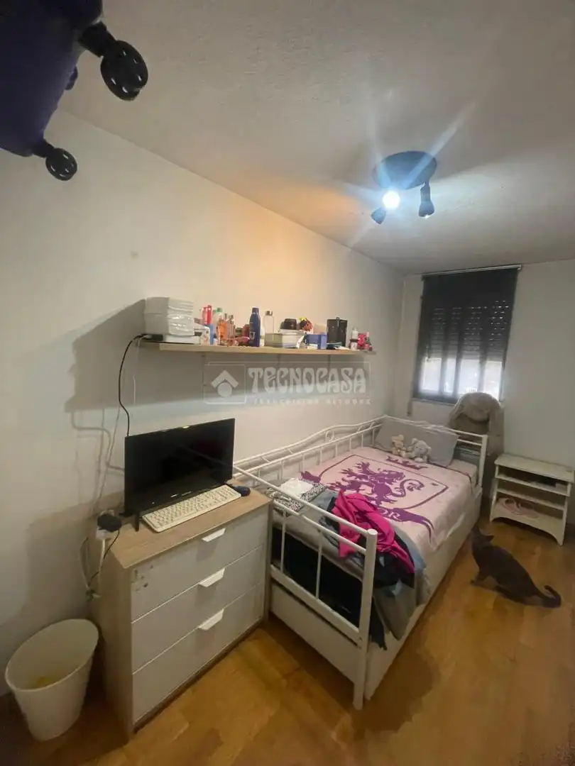 Schlafzimmer von Wohnung zum Verkauf in Madrid