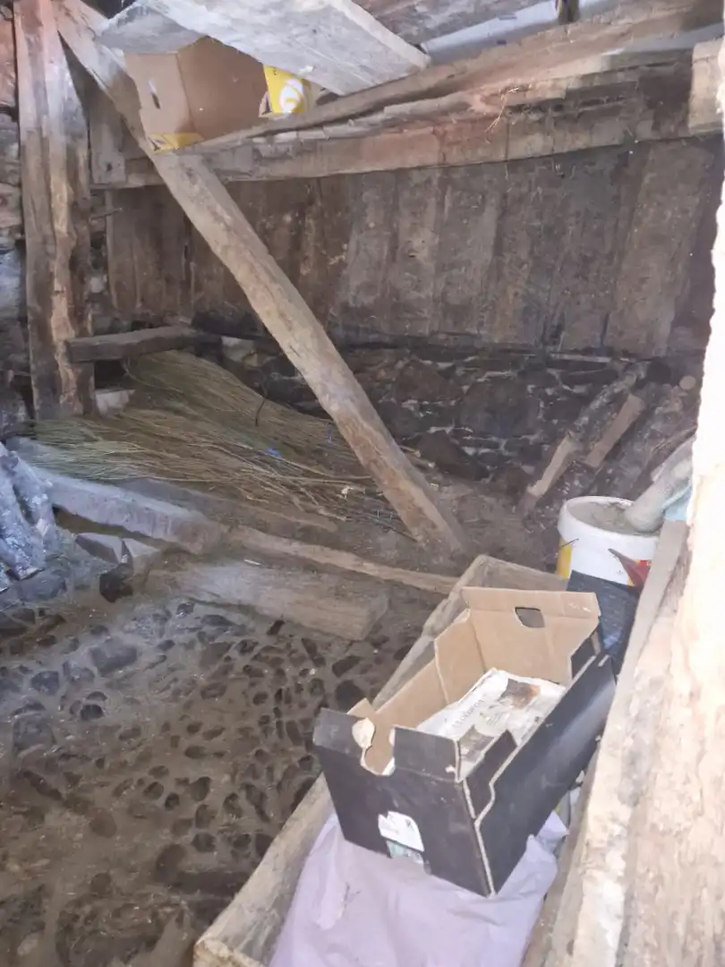 Casa adosada en venta en Vega de Liébana con Terraza, Trastero y Balcón
