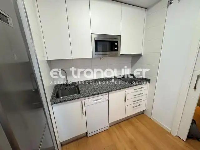 Flat for rent in Calle Jazmin, Costillares