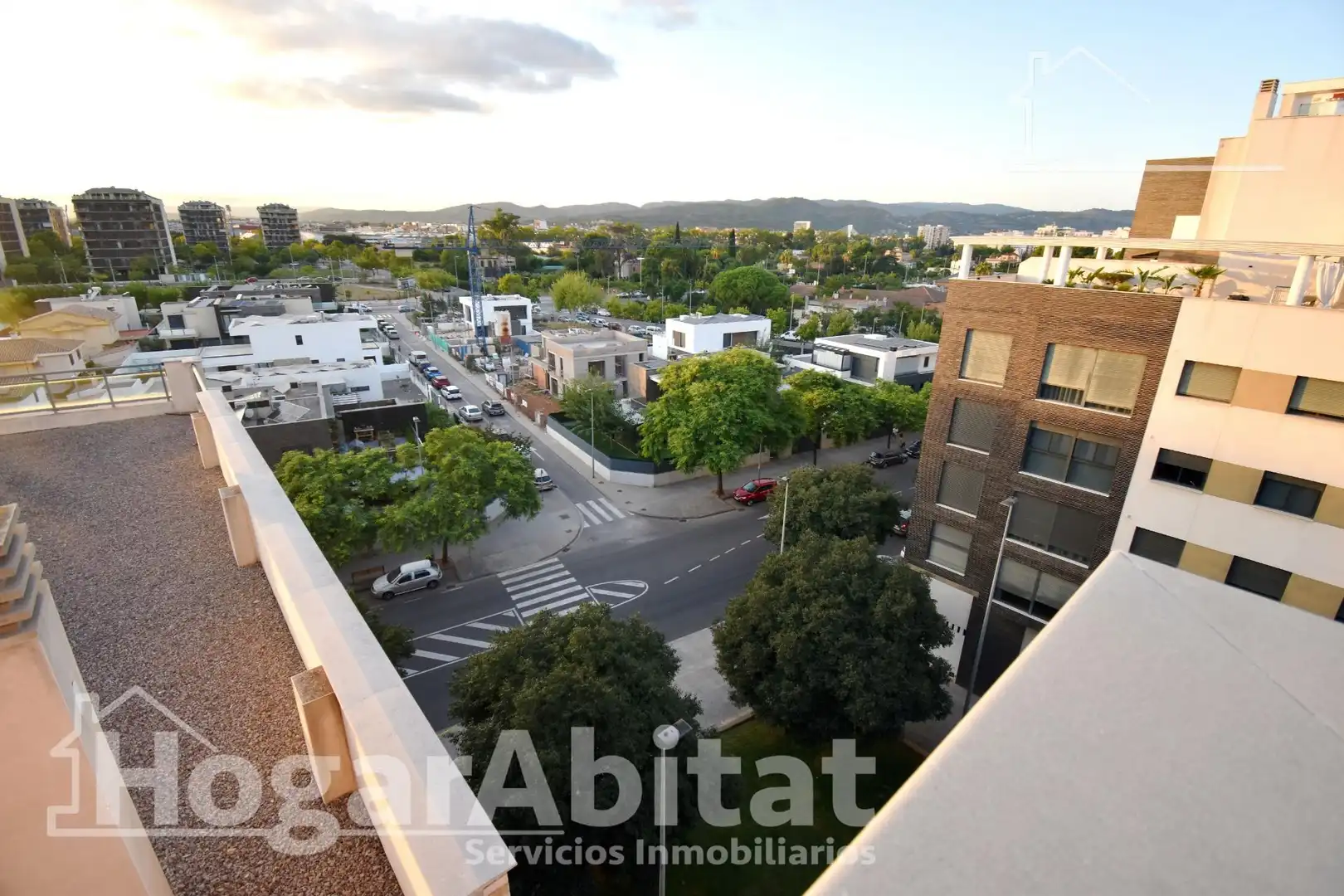 Vista exterior de Ático en venta en Castellón de la Plana / Castelló de la Plana con Aire acondicionado, Calefacción y Terraza