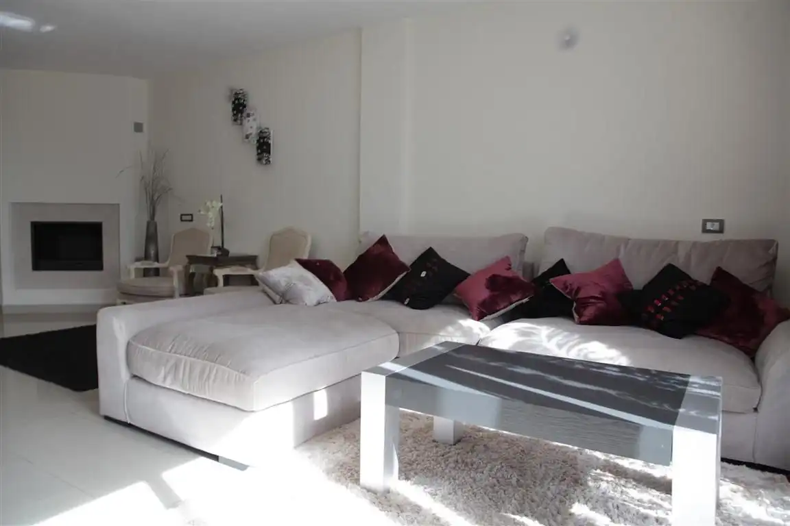 Casa o xalet de lloguer a Avenida Picos de Europa, Nueva Atalaya