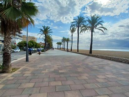 Vista exterior de Pis en venda en Calafell amb Terrassa i Balcó