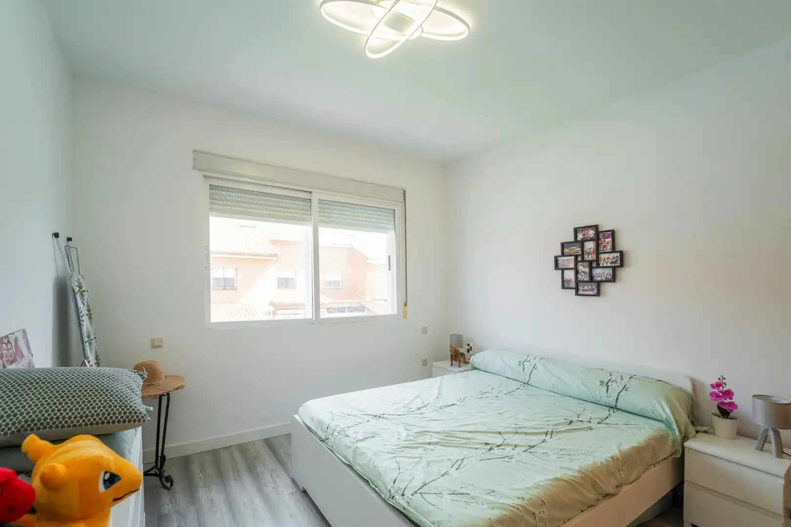 Habitación de Casa adosada en venta en Cedillo del Condado con Calefacción, Jardín privado y Terraza