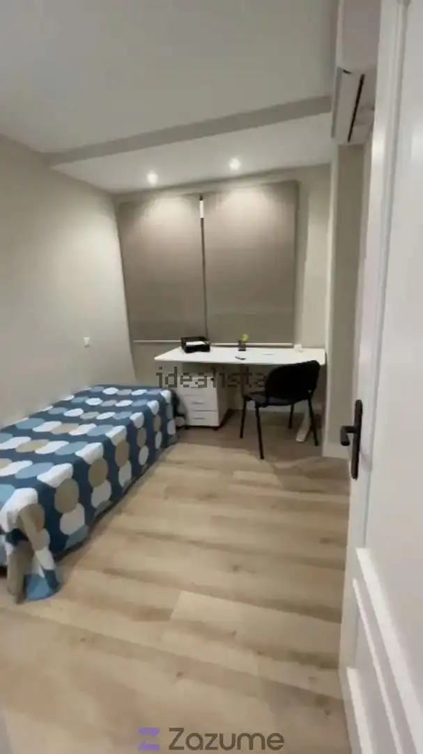 Habitación de Piso de alquiler en Madrid con Aire acondicionado, Calefacción y Amueblado