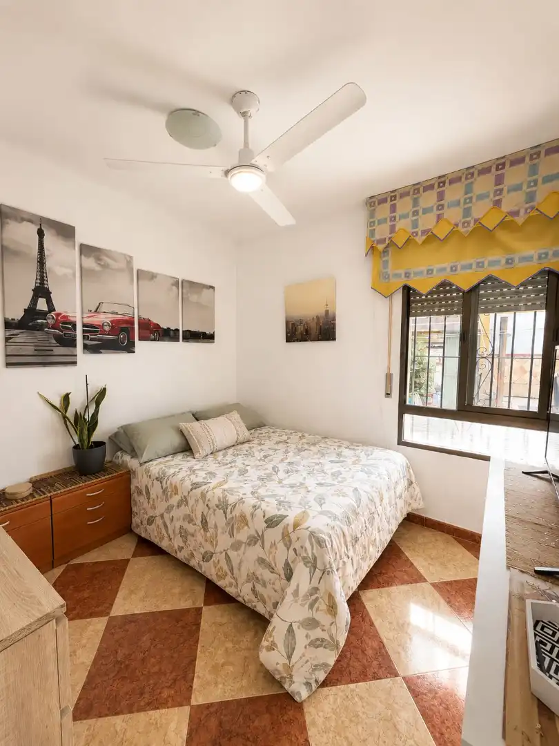 Habitación de Casa o chalet en venta en Alhaurín de la Torre con Aire acondicionado, Jardín privado y Terraza