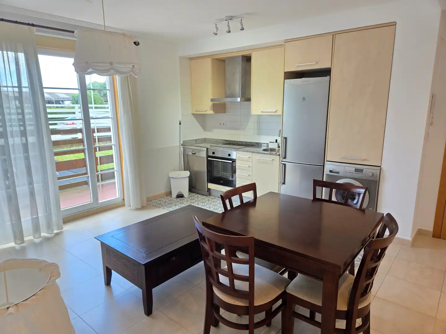 Küche von Wohnung zum Verkauf in Barreiros mit Terrasse, Möbliert und Gemeinschaftspool