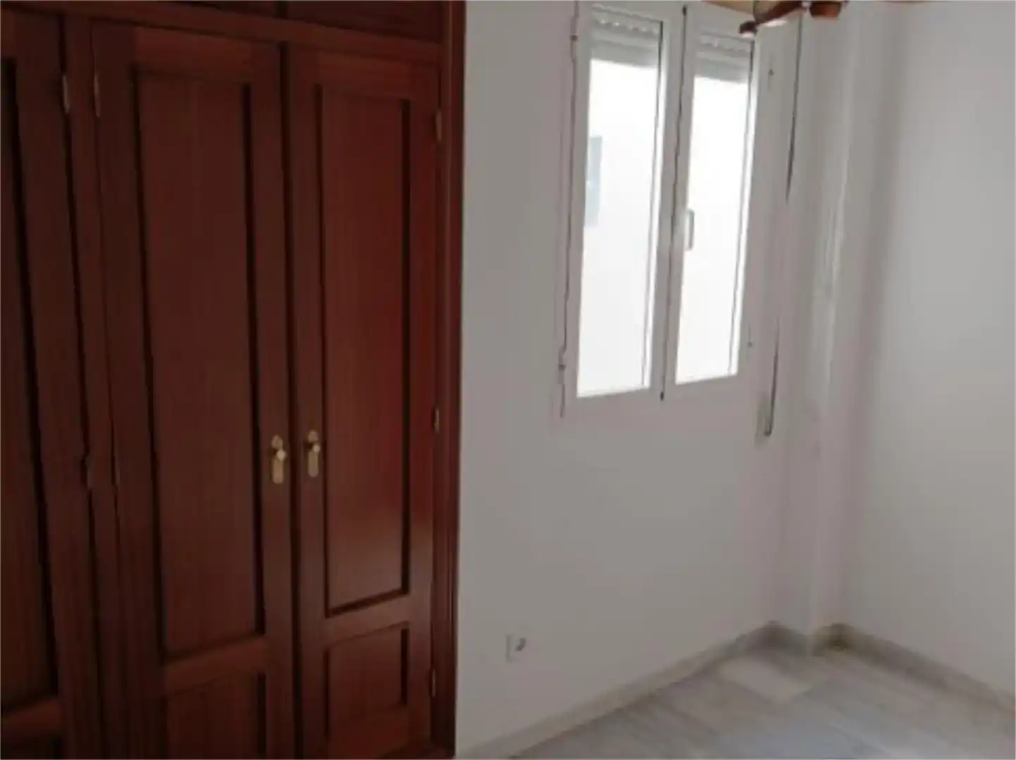 Habitación de Piso en venta en Lucena con Aire acondicionado, Trastero y Balcón