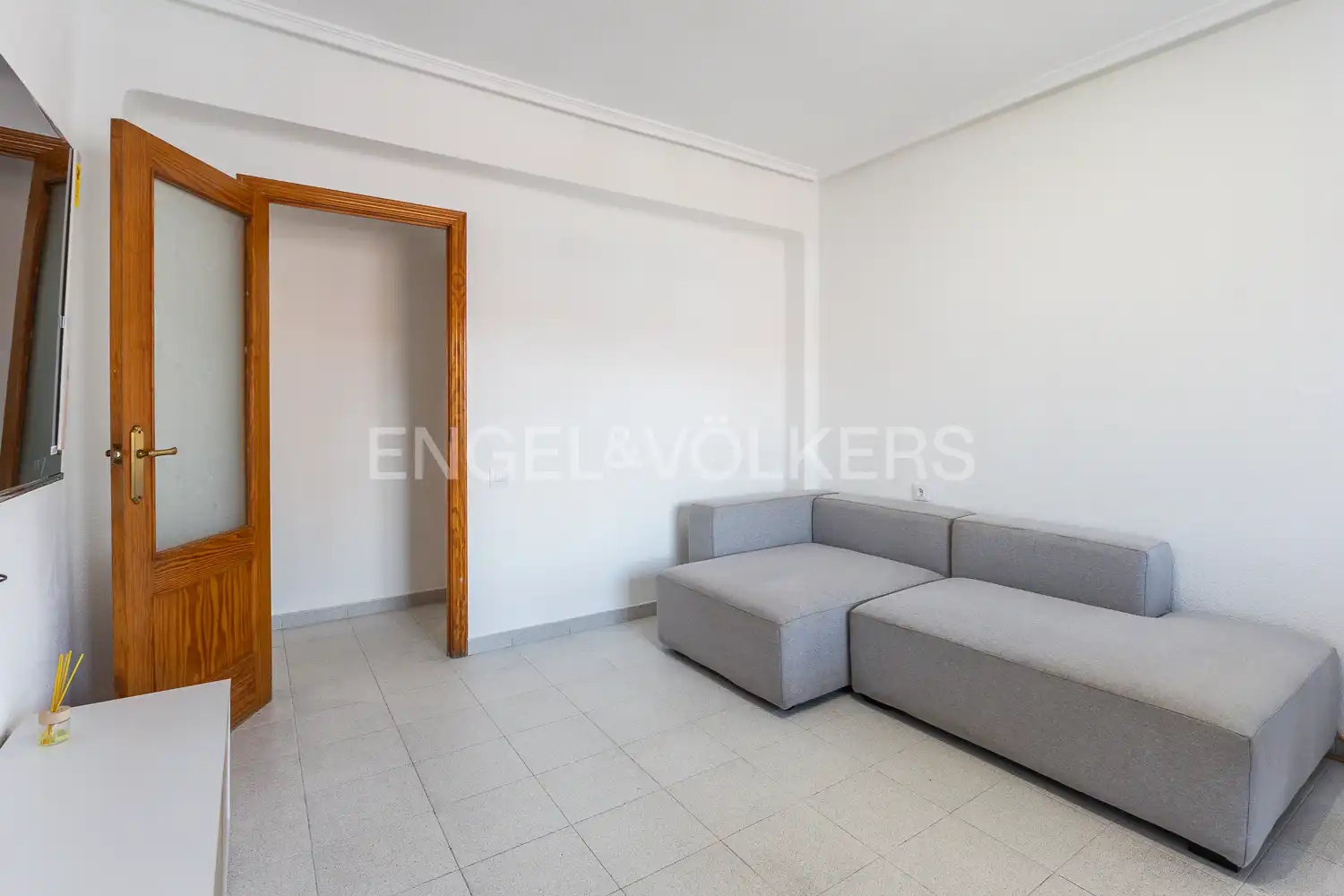 Sala d'estar de Pis de lloguer en Valencia amb Aire condicionat, Calefacció i Moblat