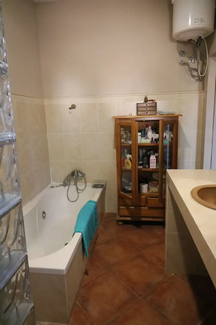 Baño de Casa o chalet en venta en Dos Hermanas con Aire acondicionado, Calefacción y Jardín privado