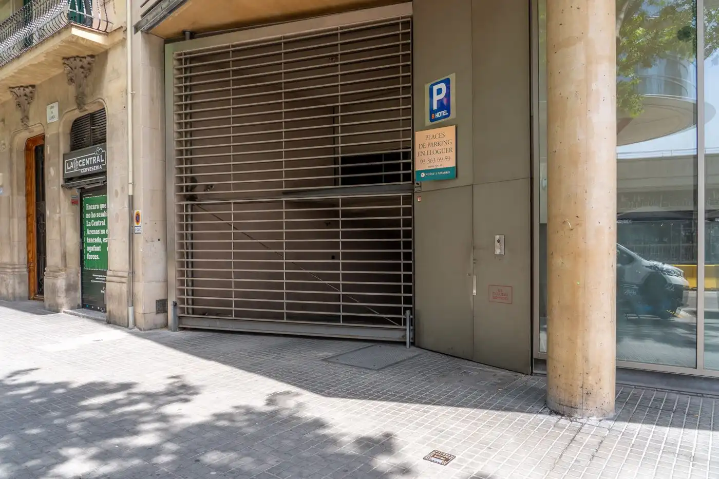 Parking of Garage for rent in Barcelona
