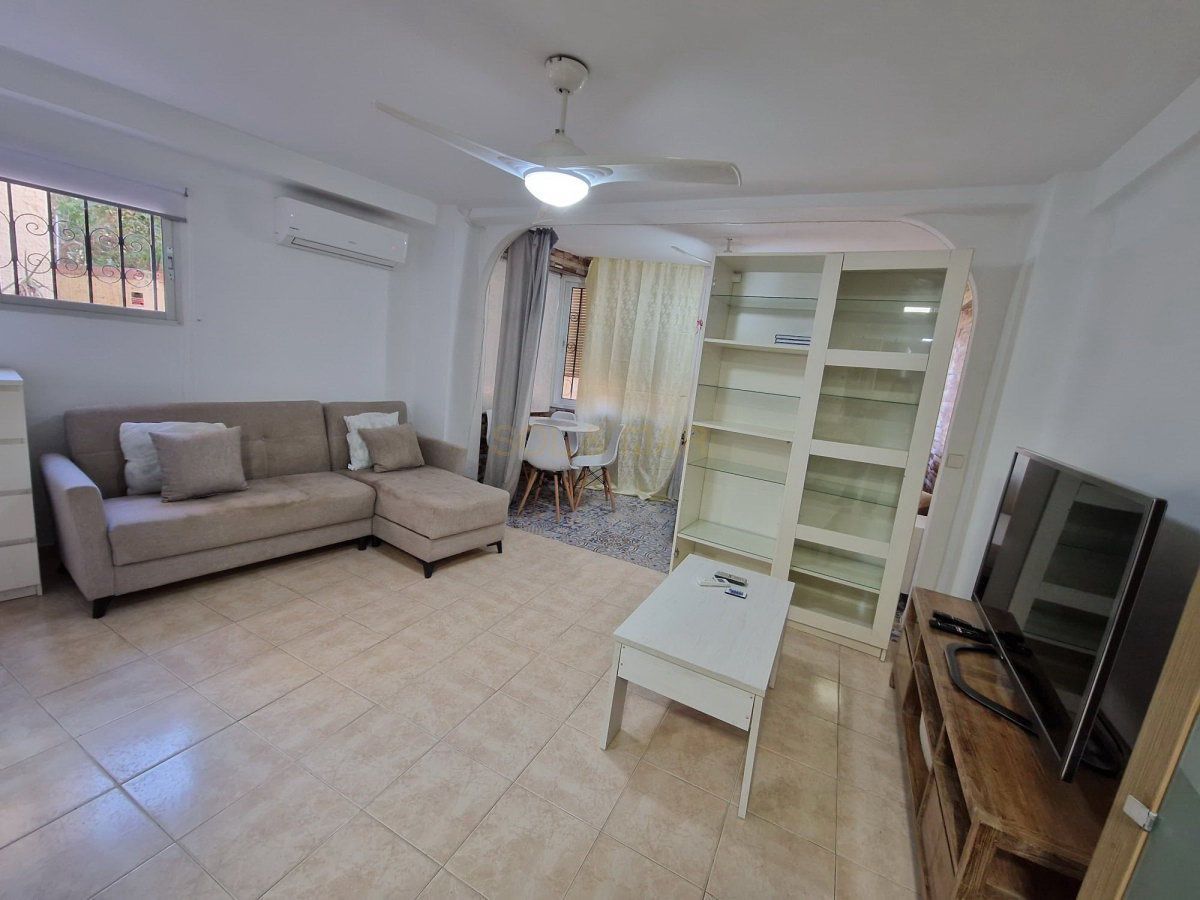 Living room of Study to rent in Torremolinos  with Air Conditioner