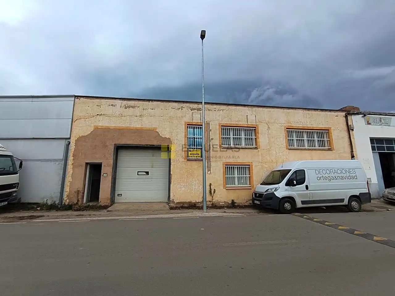Exterior view of Industrial buildings for rent in Arnedo