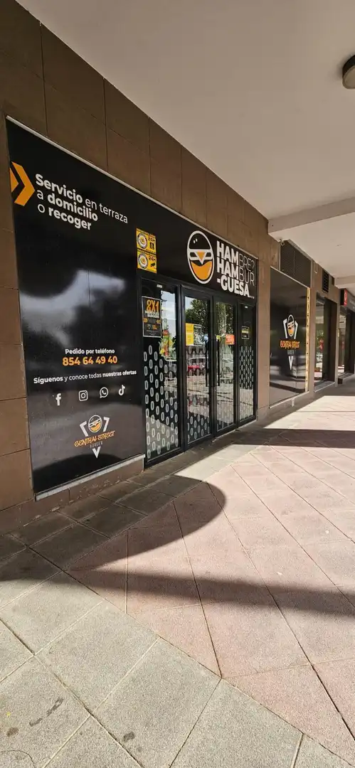 Commercial properties for sale in Dos Hermanas