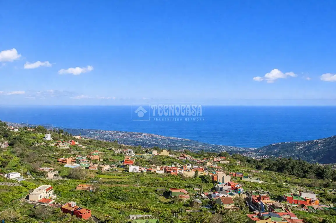Vista exterior de Casa o chalet en venta en La Orotava con Terraza
