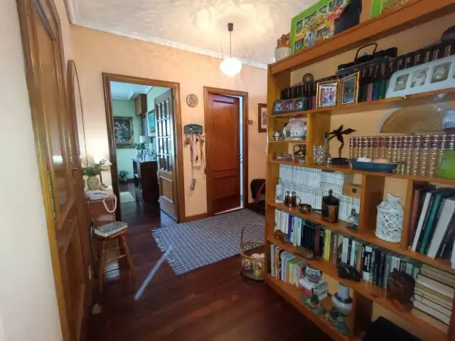 Casa o chalet en venta en Vigo  con Calefacción, Jardín privado y Parquet