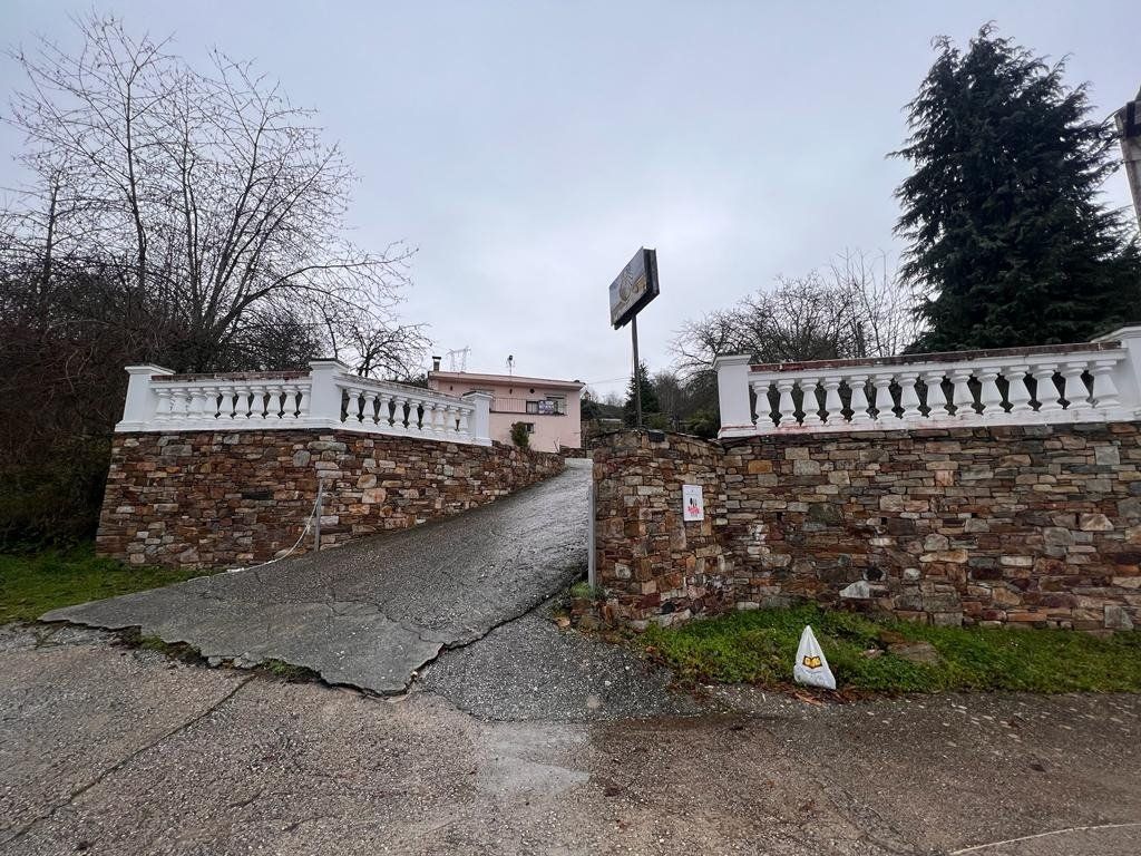 Exterior view of Country house for sale in Molinaseca  with Heating and Terrace
