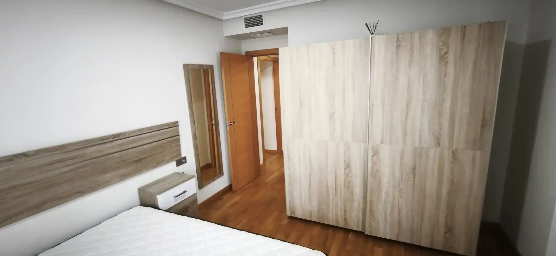 Bedroom of Flat for rent in Puertollano  with Air Conditioner, Parquet flooring and Furnished