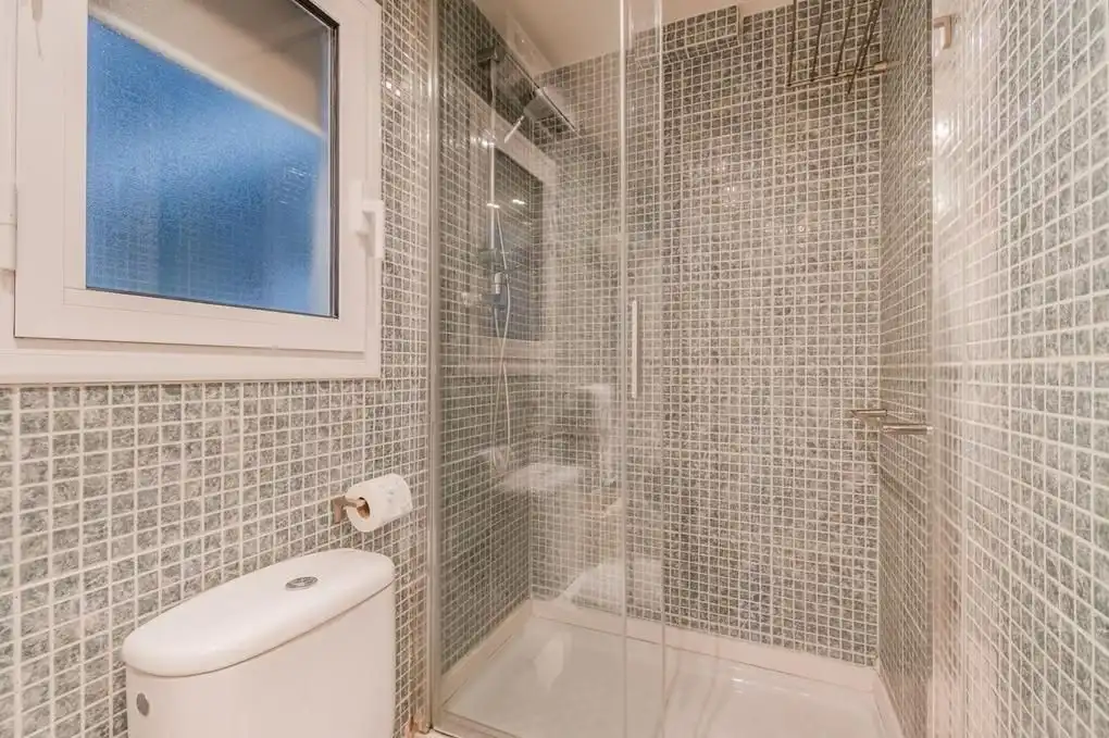 Bathroom of Flat for rent in Calonge i Sant Antoni  with Air Conditioner, Heating and Terrace