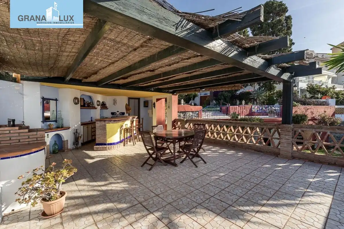 Terrace of Houses for sale in Almuñécar  with Air Conditioner, Heating and Private garden