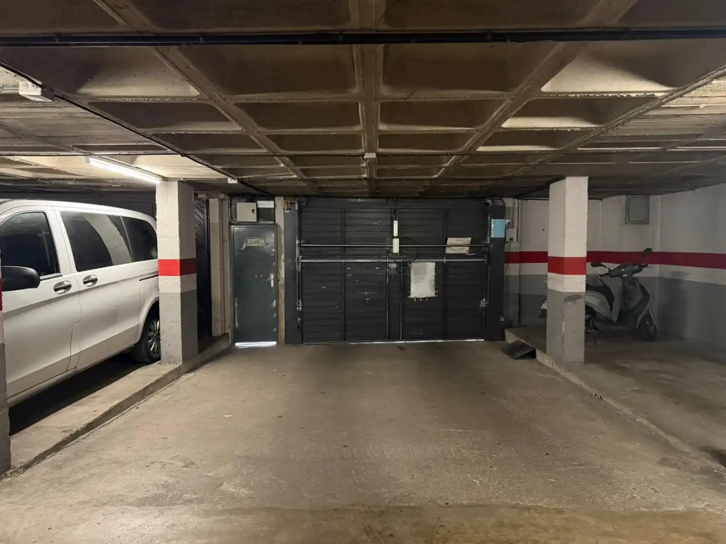 Parkplatz zur Miete in Carrer dels Ciutadans 16, imagen 5