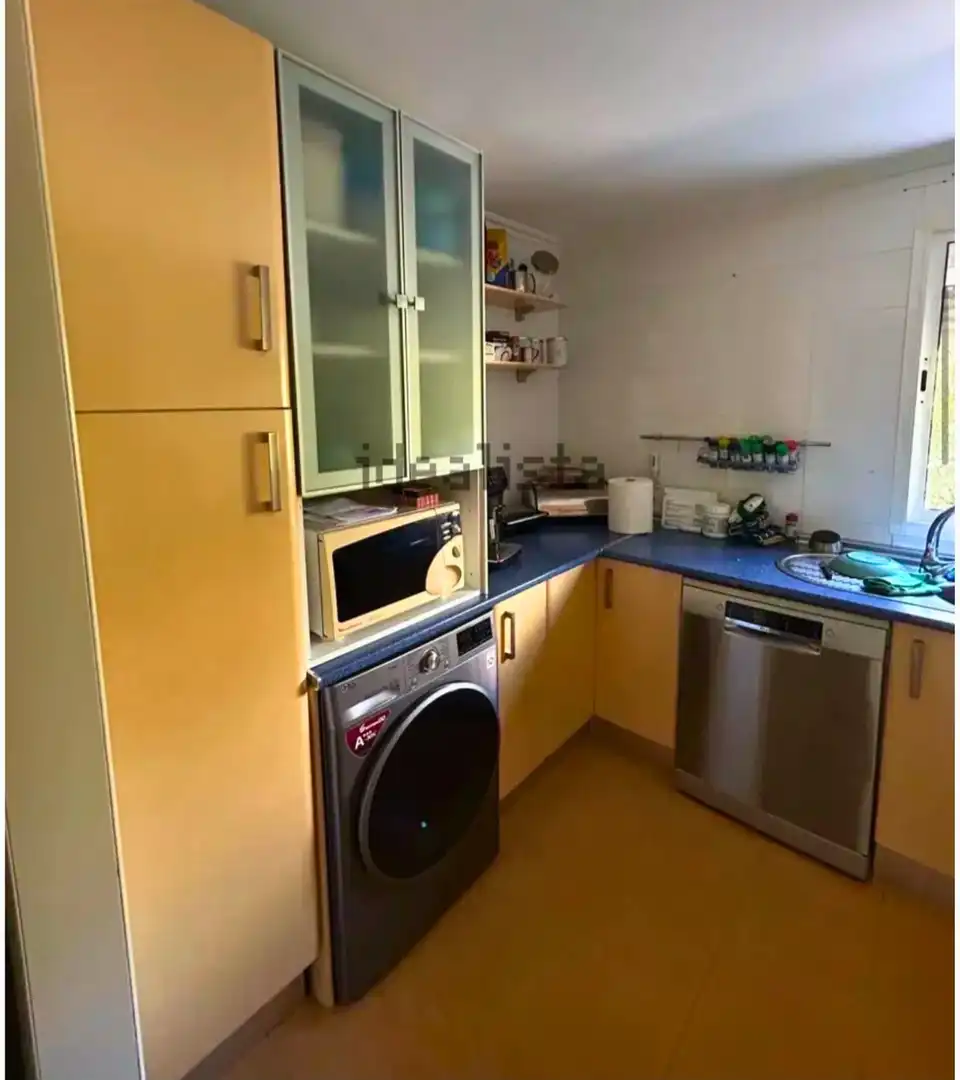 Küche von Wohnung zum Verkauf in Utrera mit Klimaanlage, Parkett und Abstellraum