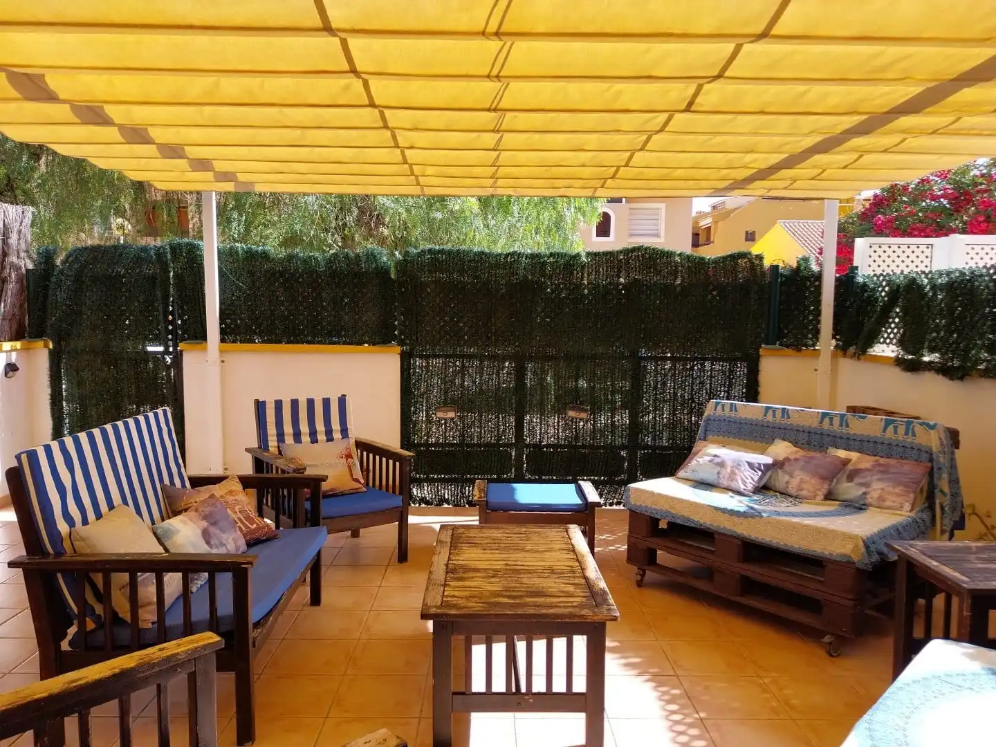Terrasse von Erdgeschoss zur Miete in Cartagena mit Klimaanlage, Schwimmbad und Möbliert