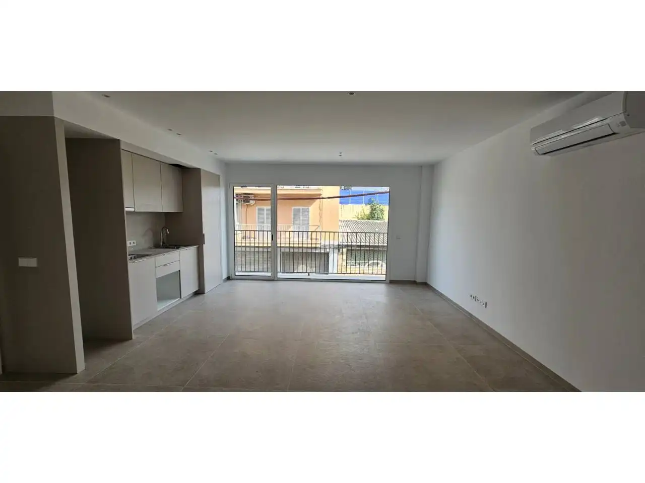 Außenansicht von Dachboden zum Verkauf in  Palma de Mallorca mit Klimaanlage, Terrasse und Balkon