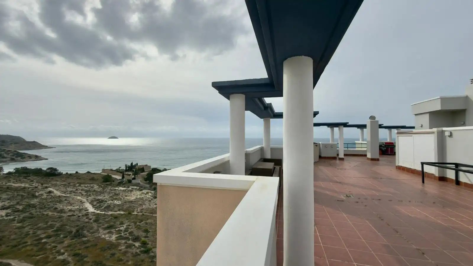 Terrasse von Dachboden zum Verkauf in Villajoyosa / La Vila Joiosa mit Klimaanlage, Privatgarten und Terrasse