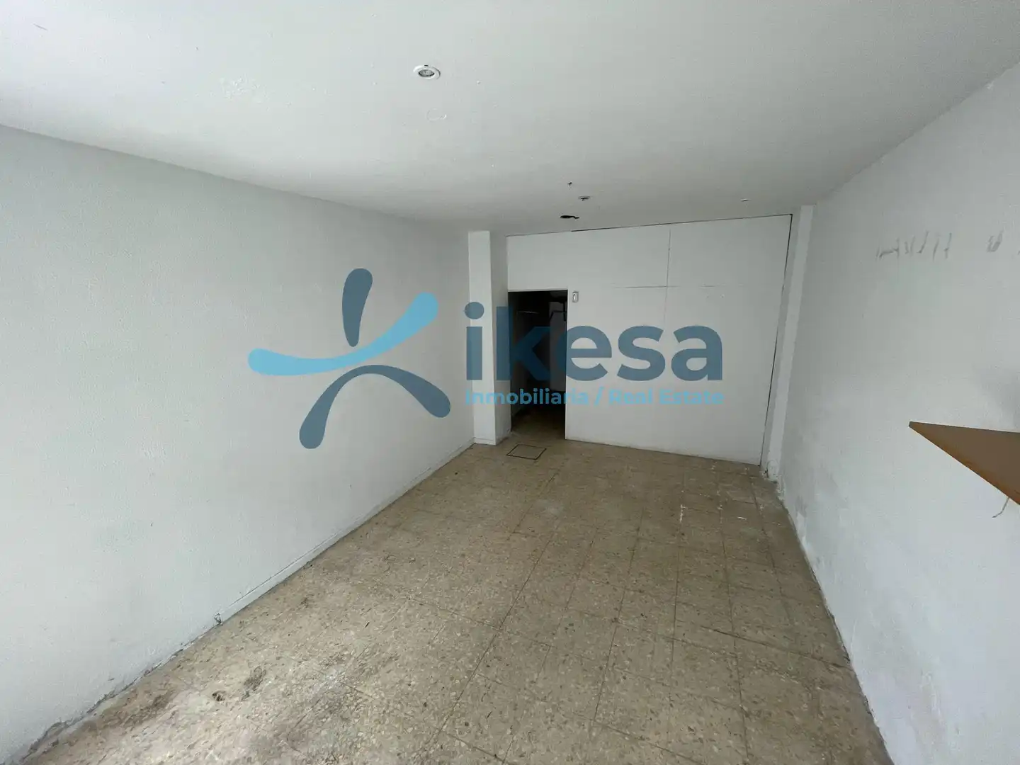 Local comercial en venta en Castilleja de la Cuesta, imagen 3