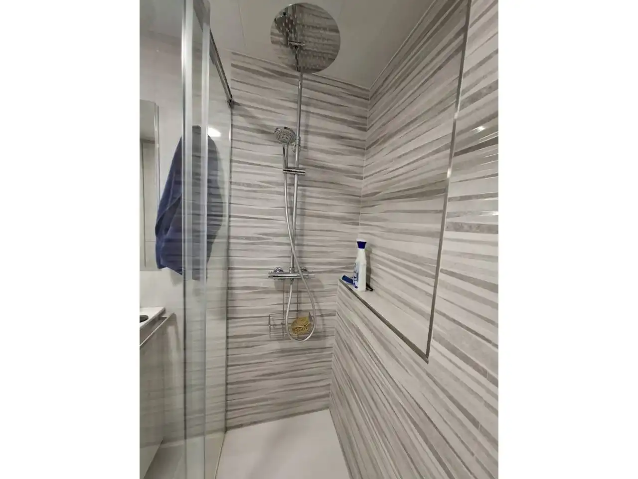 Badezimmer von Wohnung zum Verkauf in Rubí mit Klimaanlage, Heizung und Balkon